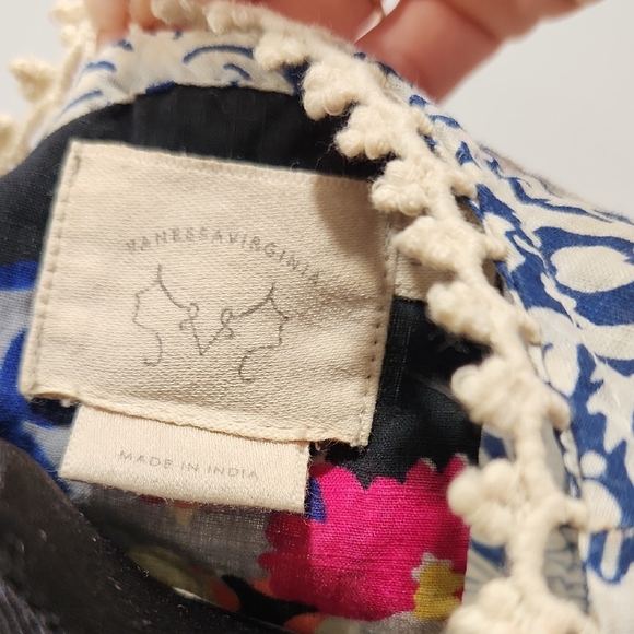 Anthropology 🔥 🌸Midi Tunic with Graphic 3/4 Sleeves - Picture 2 of 9